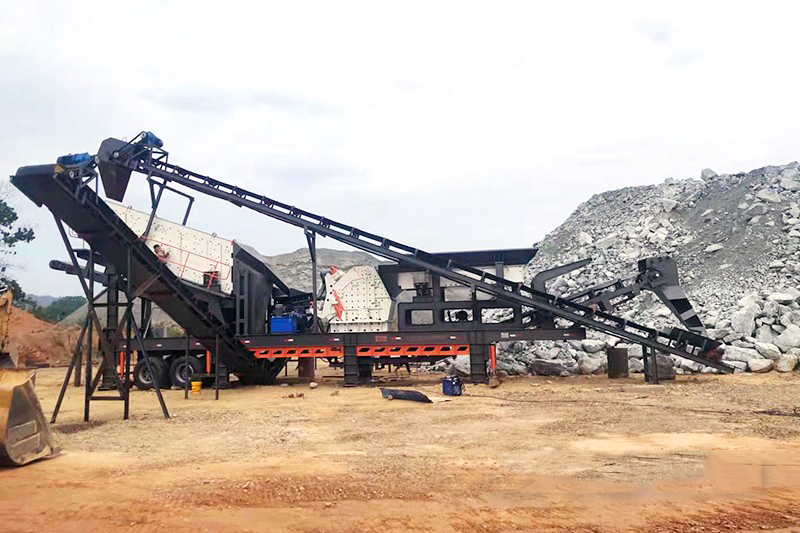 三組合移動(dòng)破碎站.jpg 三組合移動(dòng)破碎站.jpg